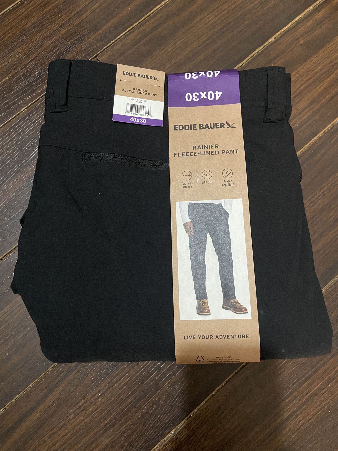New Eddie Bauer Men's 40x 30 Rainier Fleece-Lined Cargo Pants Black UPF 50