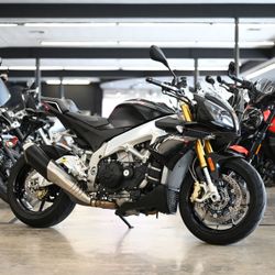 2013 APRILIA TUONO V4 R APRC