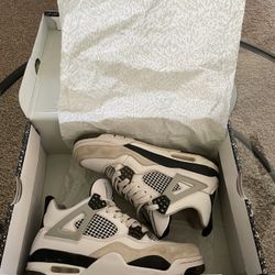 Jordan 4 Military Black Size 7