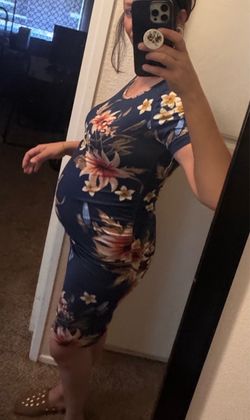 Maternity clothes