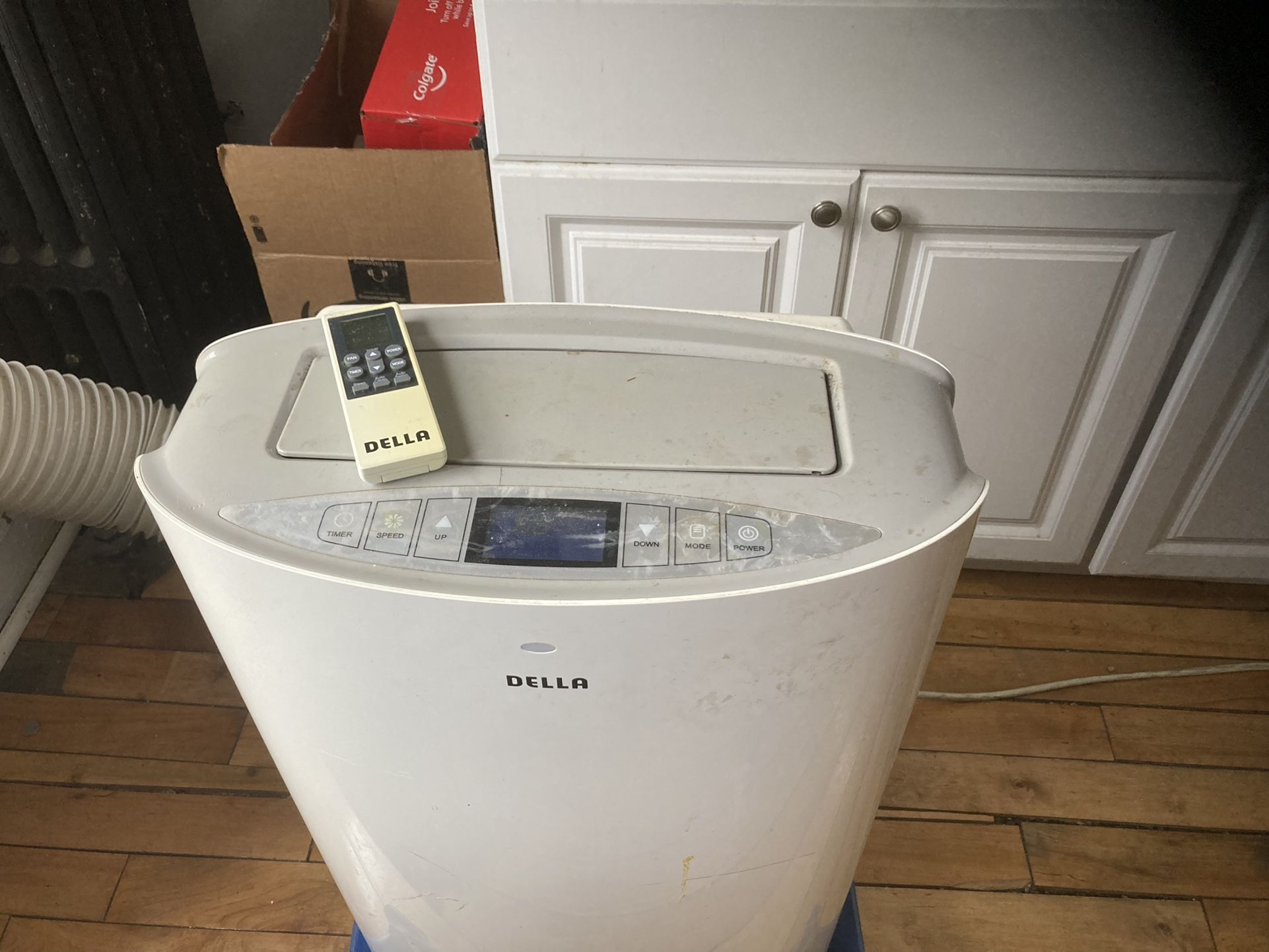 Della 048GM48265 14,000 BTU Evaporative Portable Air Conditioner for