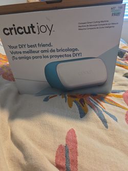 Cricut joy cutting machine