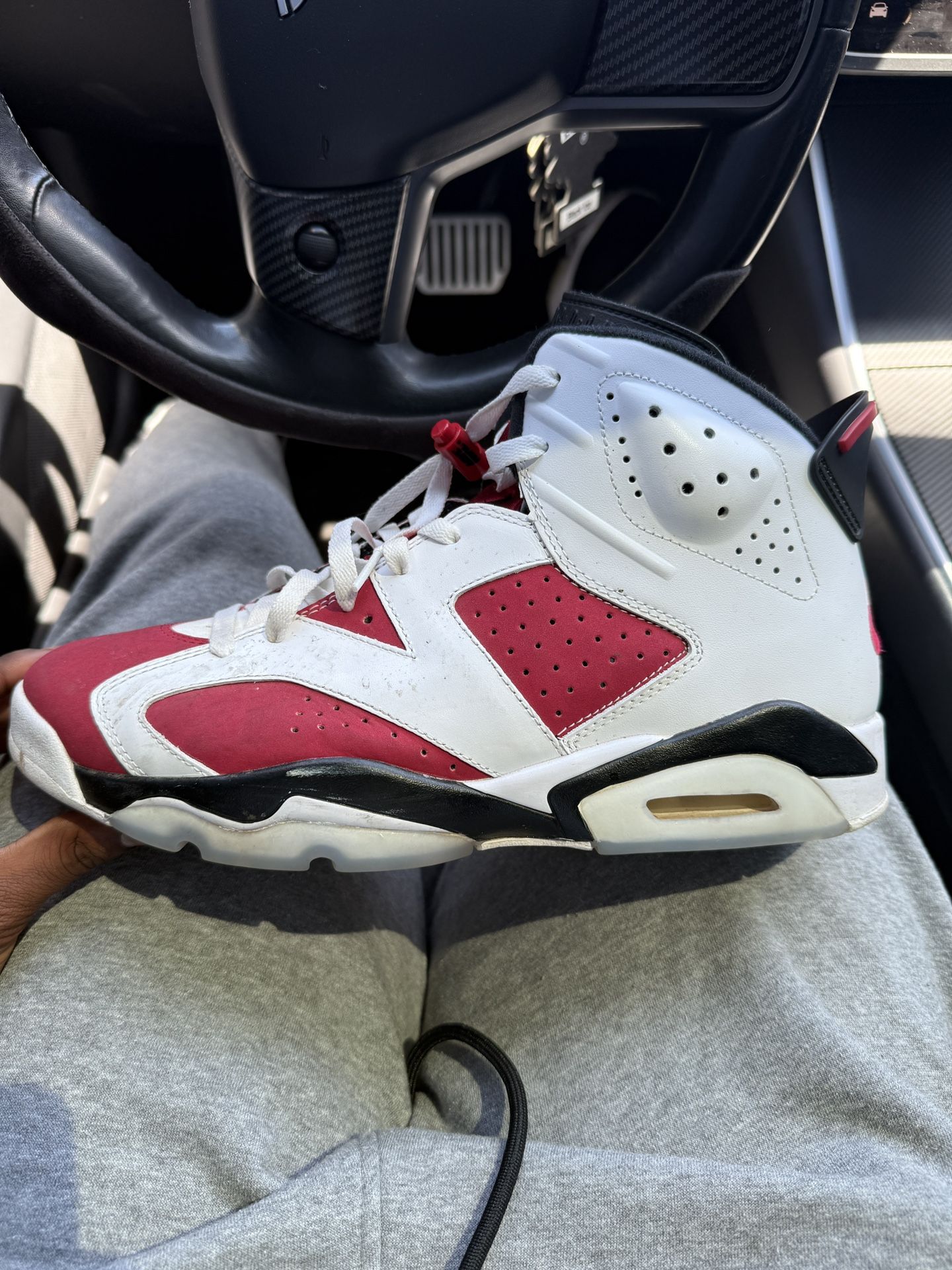 Jordan 6 Carmine