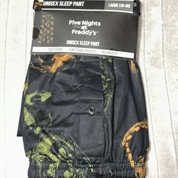 $25 Five Nights At Freddy’s Unisex Pjs LARGE 36-38