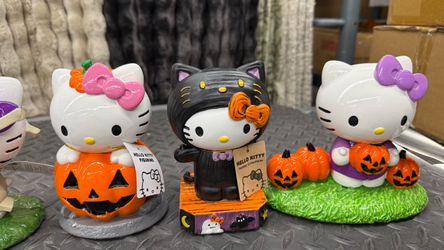 Hello kitty Halloween