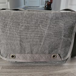 Brand New Think Tank Photo Retrospective 7M Camera Bag 
