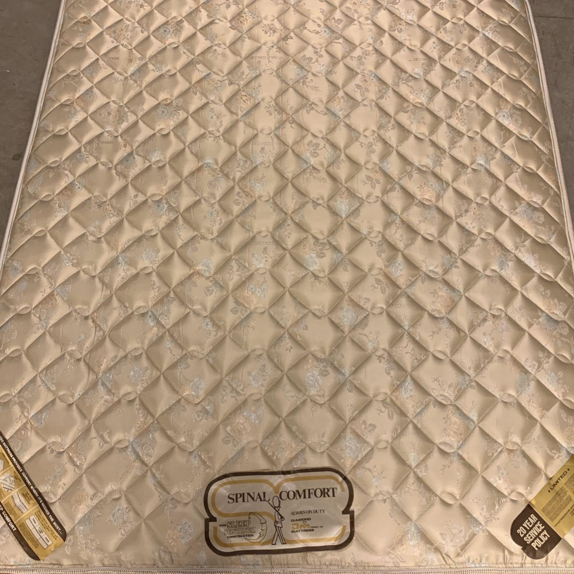 Queen Mattress And Box Spring Set