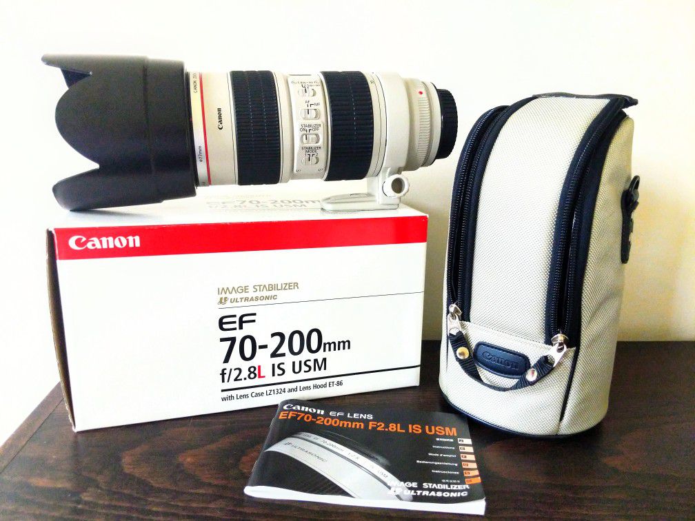 Canon 70-200mm 2.8 IS lens