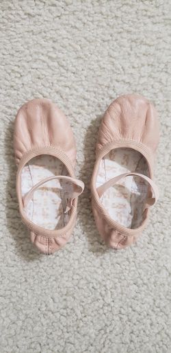 Bloch Ballet Shoes Kids Size 9.5