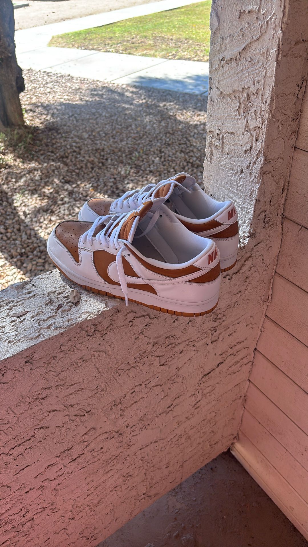 Nike Dunk Low Curry Size 10