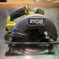 7 1/4 " CIRCULAR SAW  RYOBI 18V