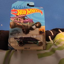 Hot Wheels Dune It Up