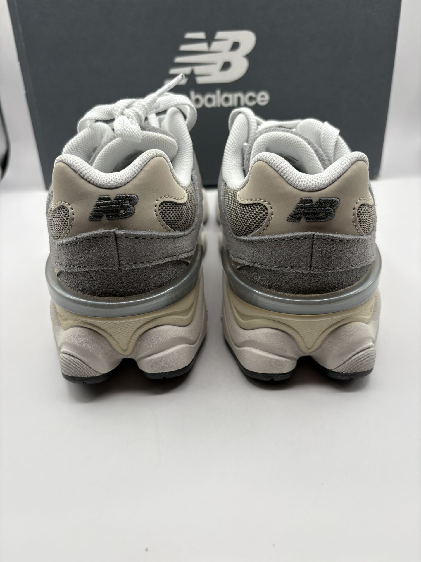 New Balance 9060 Grey Brown Sneakers Size 3.5Y / Fits Womens 5 New!