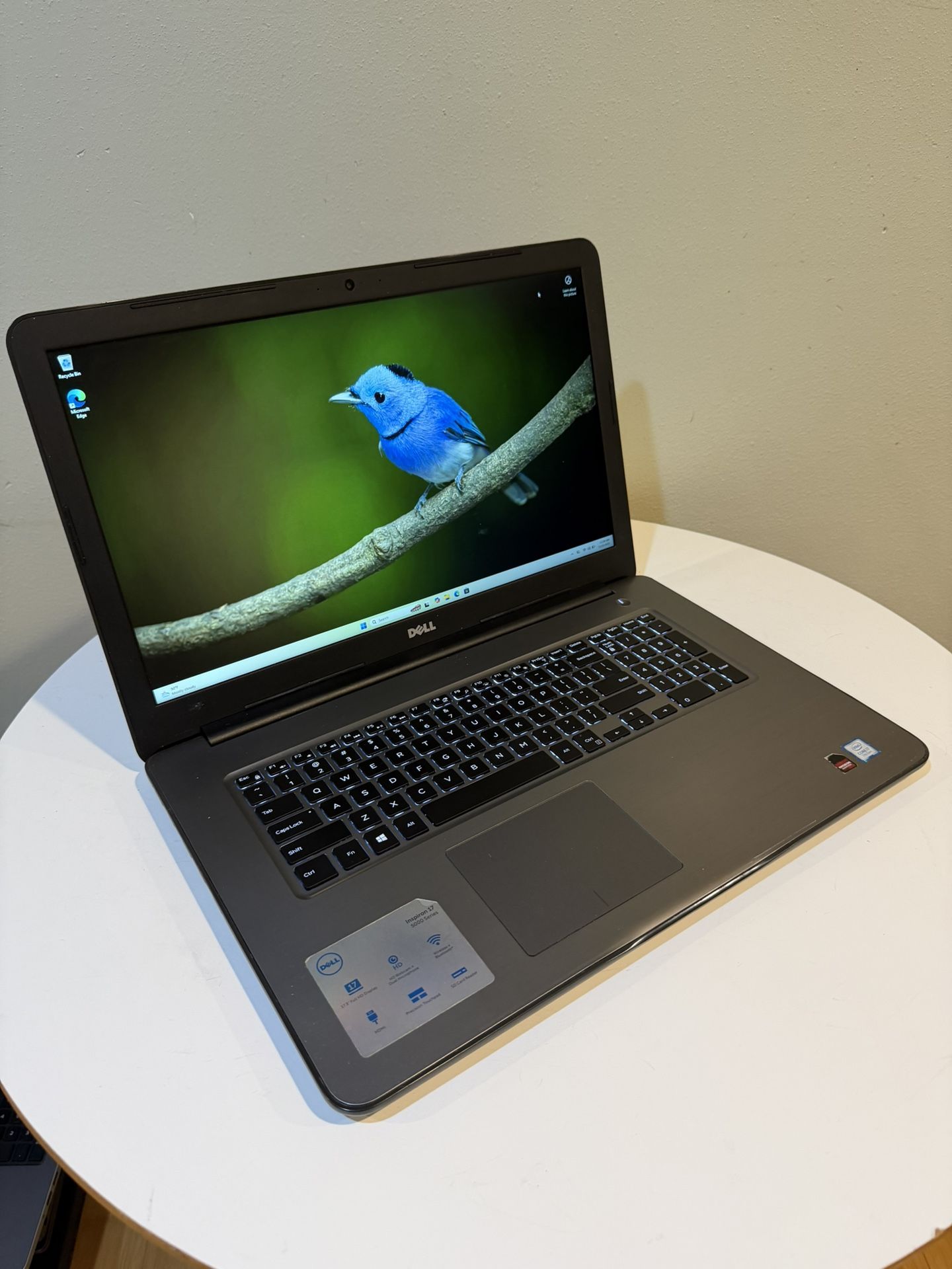 i7/16gb Ram/1TB SSD Dell Laptop PC Computer 17” Windows 11