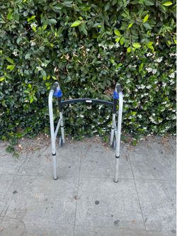 Walking assistance item
