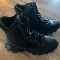 New! Karl Largerfield Men’s Boots, Black Size 10.5