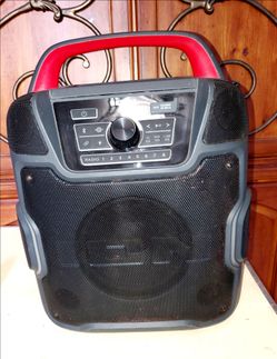 Ion speaker pathfinder 320 In Good Working Condition