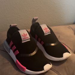 Adidas  Shoes Size  12  $30 Pick Up only Sahara and Decatur 