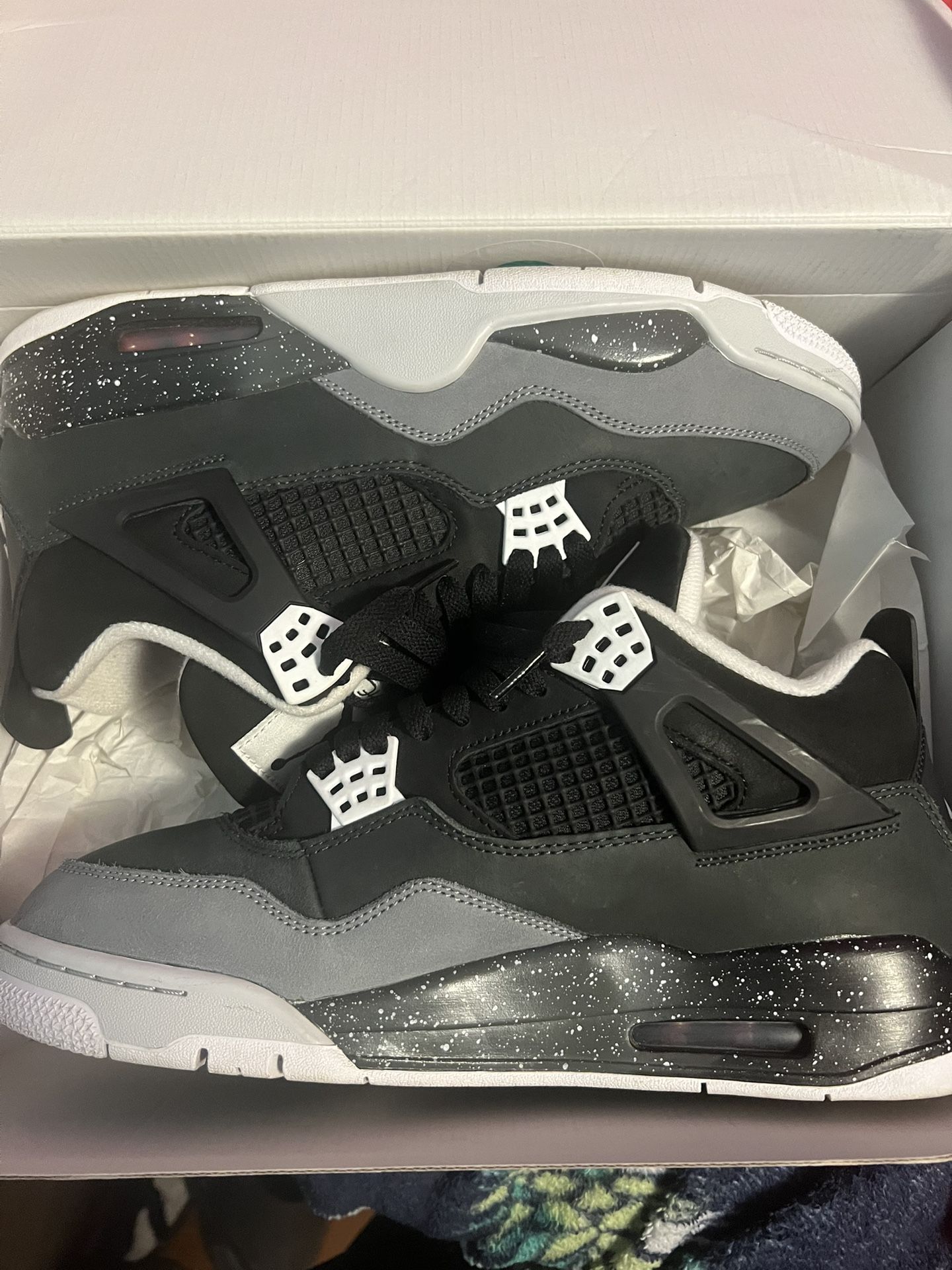 Jordan Retro 4s