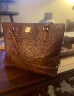 Dooney Bourke purse