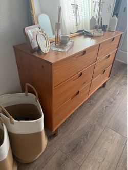 Mid Century Modern 6-Drawer Dresser – Walnut Finish