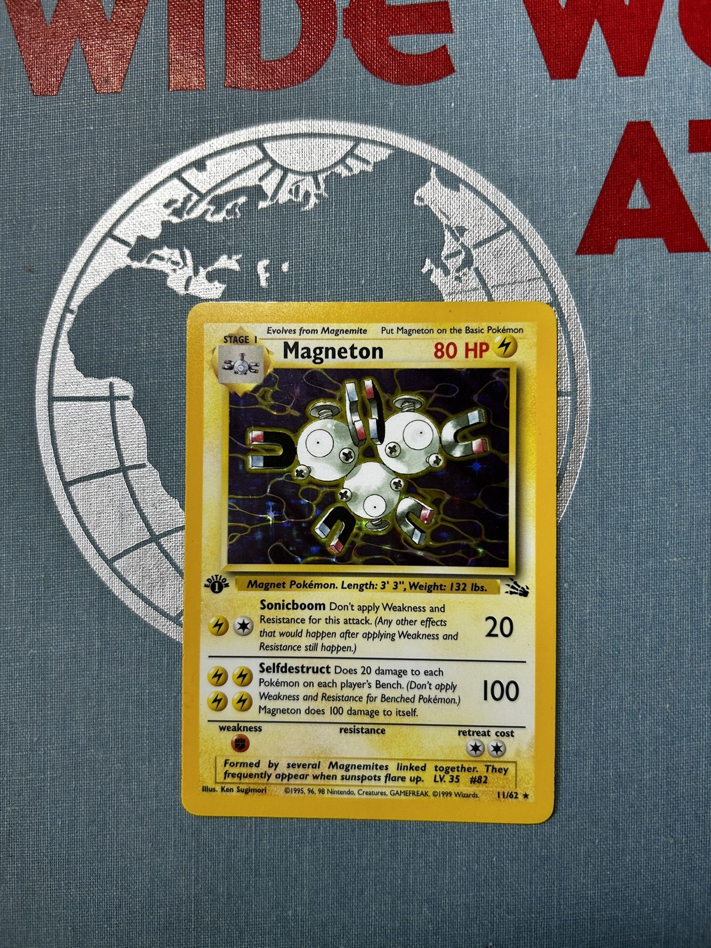 Pokémon 1st Edition Magneton (11) - Fossil (FO) Holo Pokemon LP