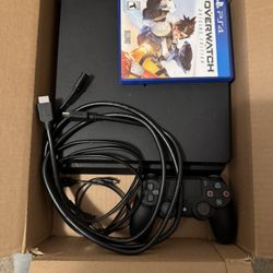 PS4 Slim With One controller