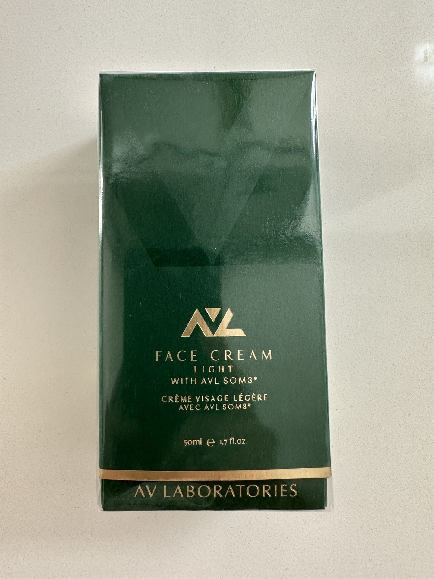 AV Laboratories Face Cream