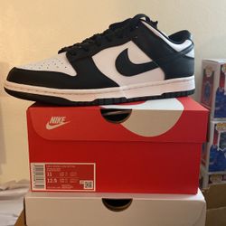 Nike Dunk Low Black White Mens Size 11 -$255