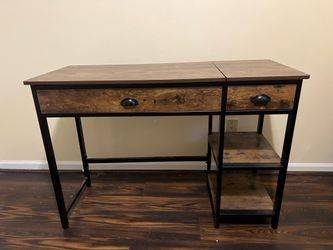Sit/standing desk