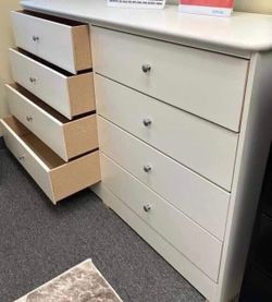 8 drawer white