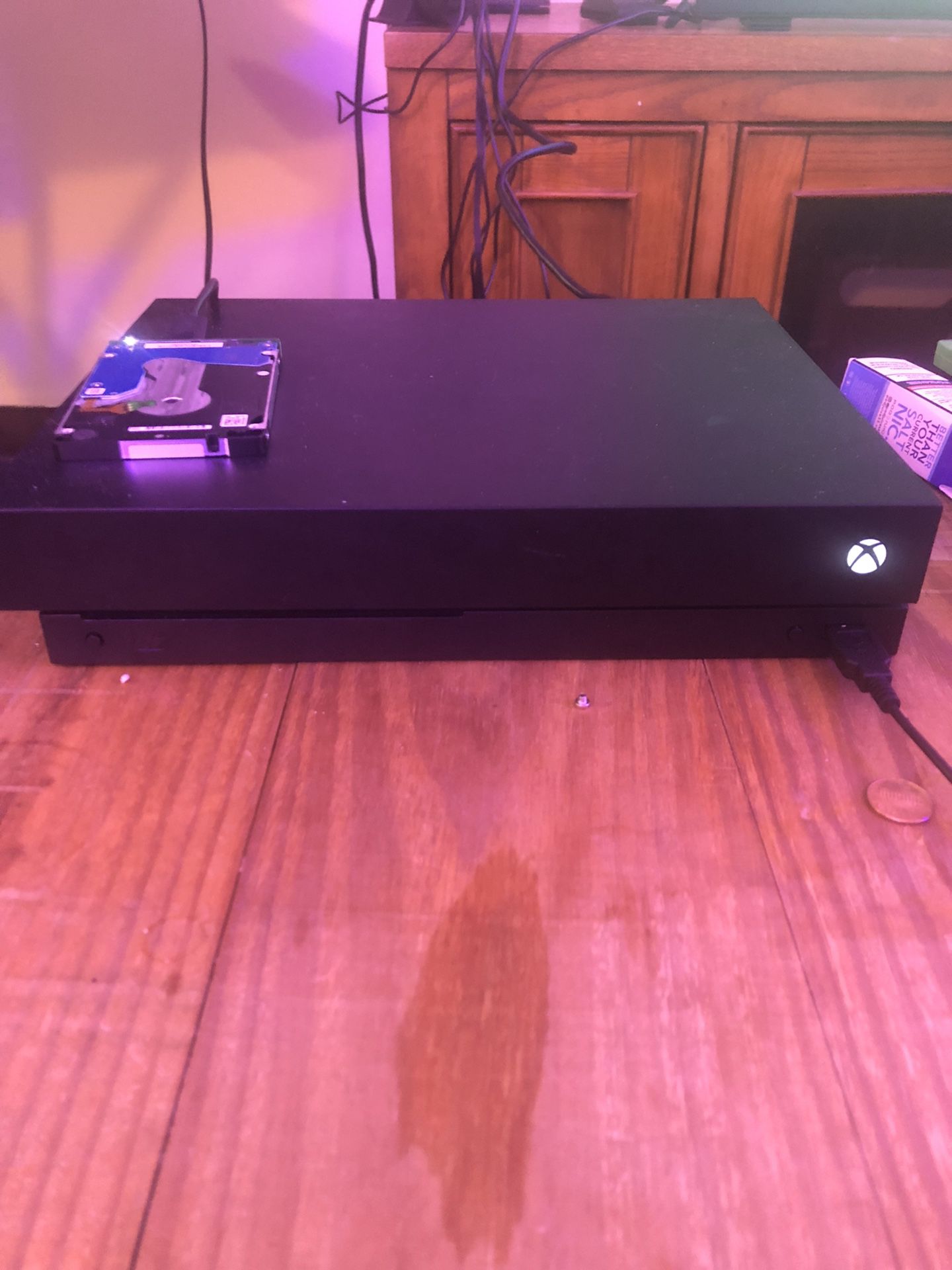 XBOX ONE X EXCELLENT CONDITION WITH 3 GAMES AND CONTROLLER 