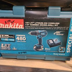 Makita
18-Volt LXT Lithium-Ion 1/2 in. Cordless Hammer Driver-Drill Kit