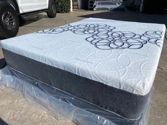 Cal King Organic Hybrid Cool Gel Memory Foam Mattress!