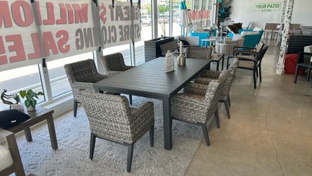 Patio table and 6 chairs