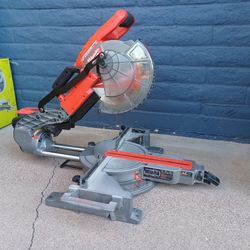 SLIDING MITER SAW 10" MILWAUKEE TOOL ONLY 