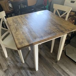 Table With 2 Chairs 