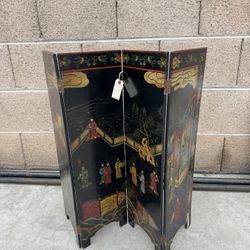 Asian Wood Screen