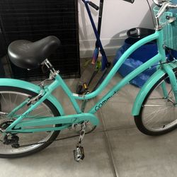 Schwinn Beach Cruiser Bike 