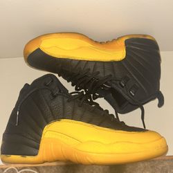 Air Jordan 12 Retro "University Gold