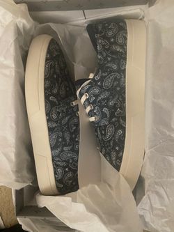 Sunstone Kiva Blue Paisley Size 9.5