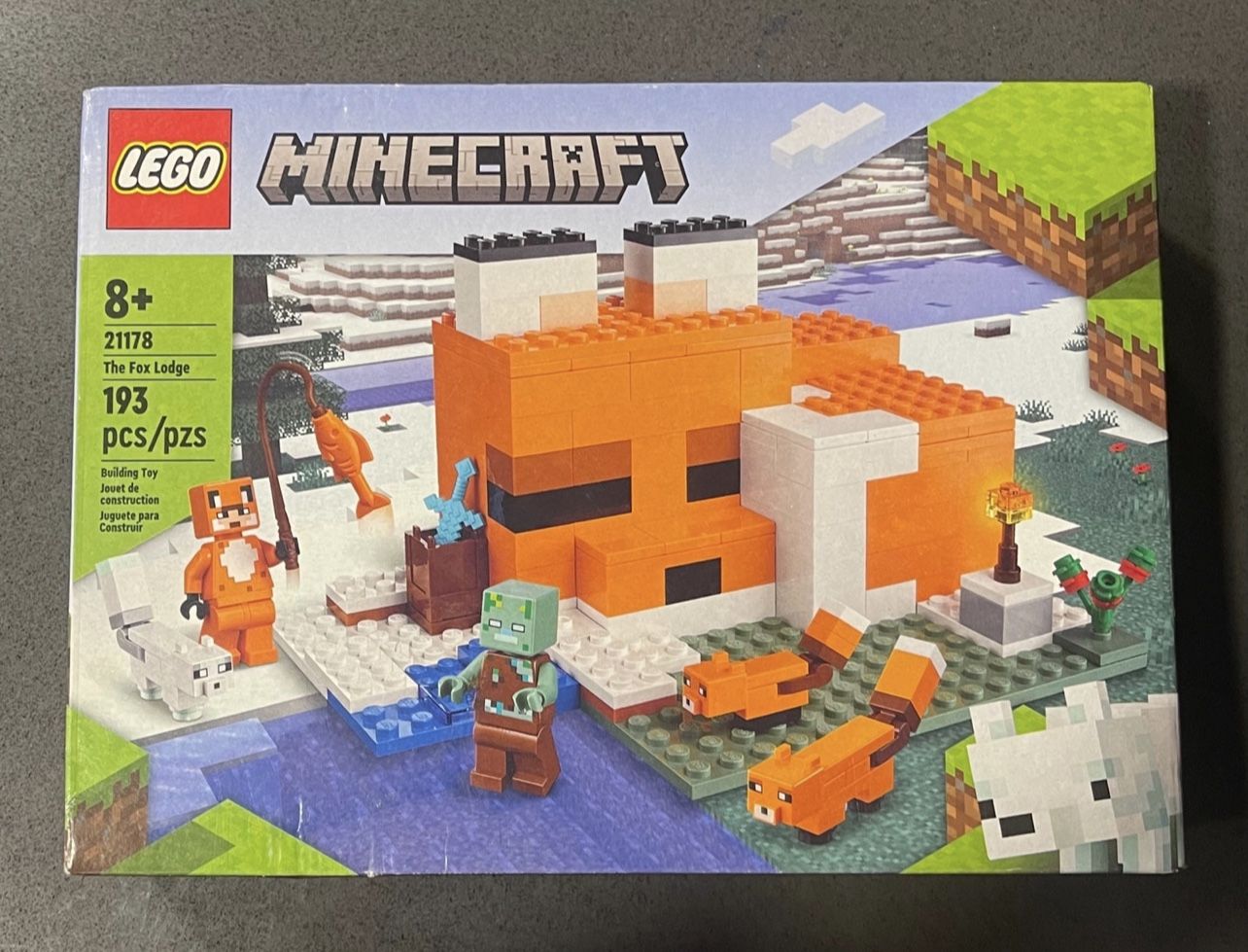 LEGO Minecraft The Zombie Cave