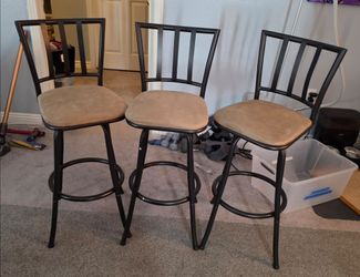 Set of 3 Black Metal Bar Stools
