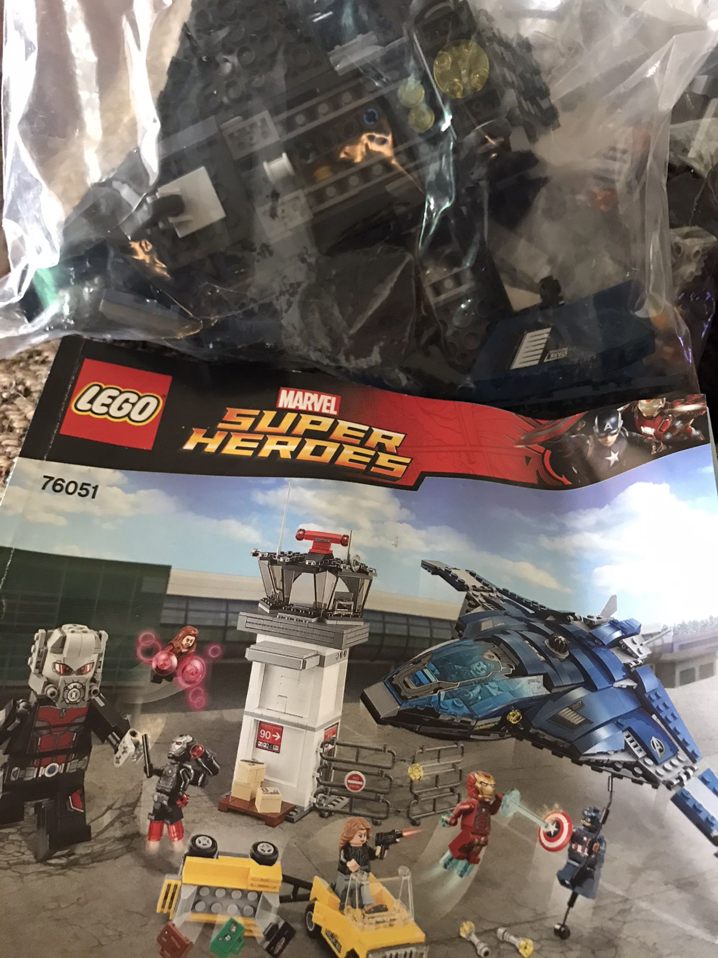 LEGO 76051