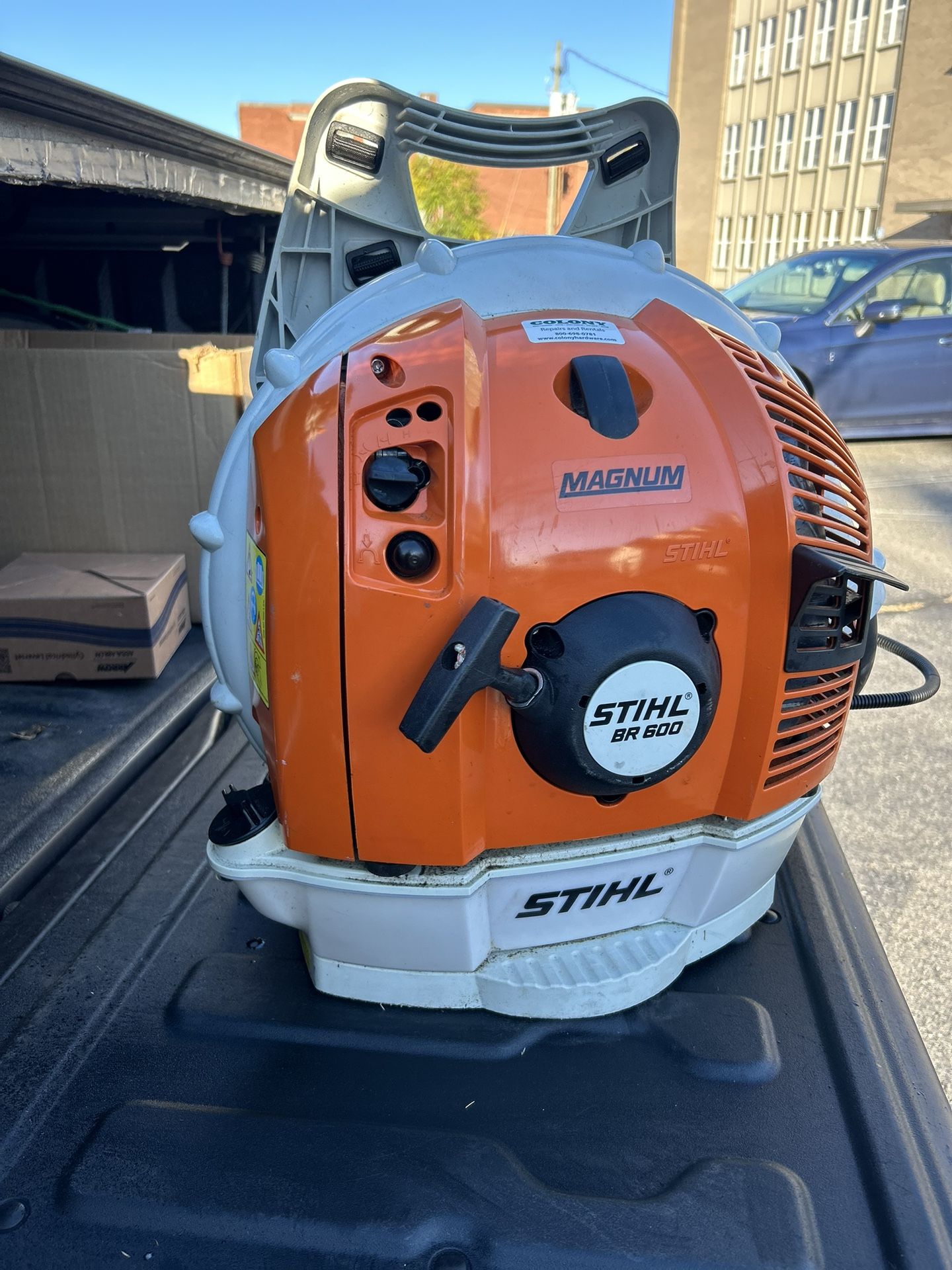 Backpack leaf blower like new