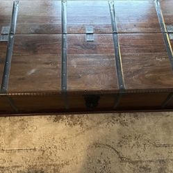  COFFEE TABLE - Z GALLERIE