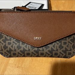 NWT DKNY Wallet
