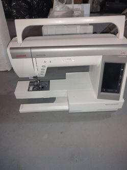 Janome Horizon Memory Craft 9450 QCP Sewing Machine