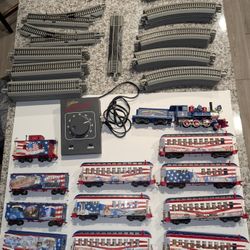Spirit of America - HO Train Set