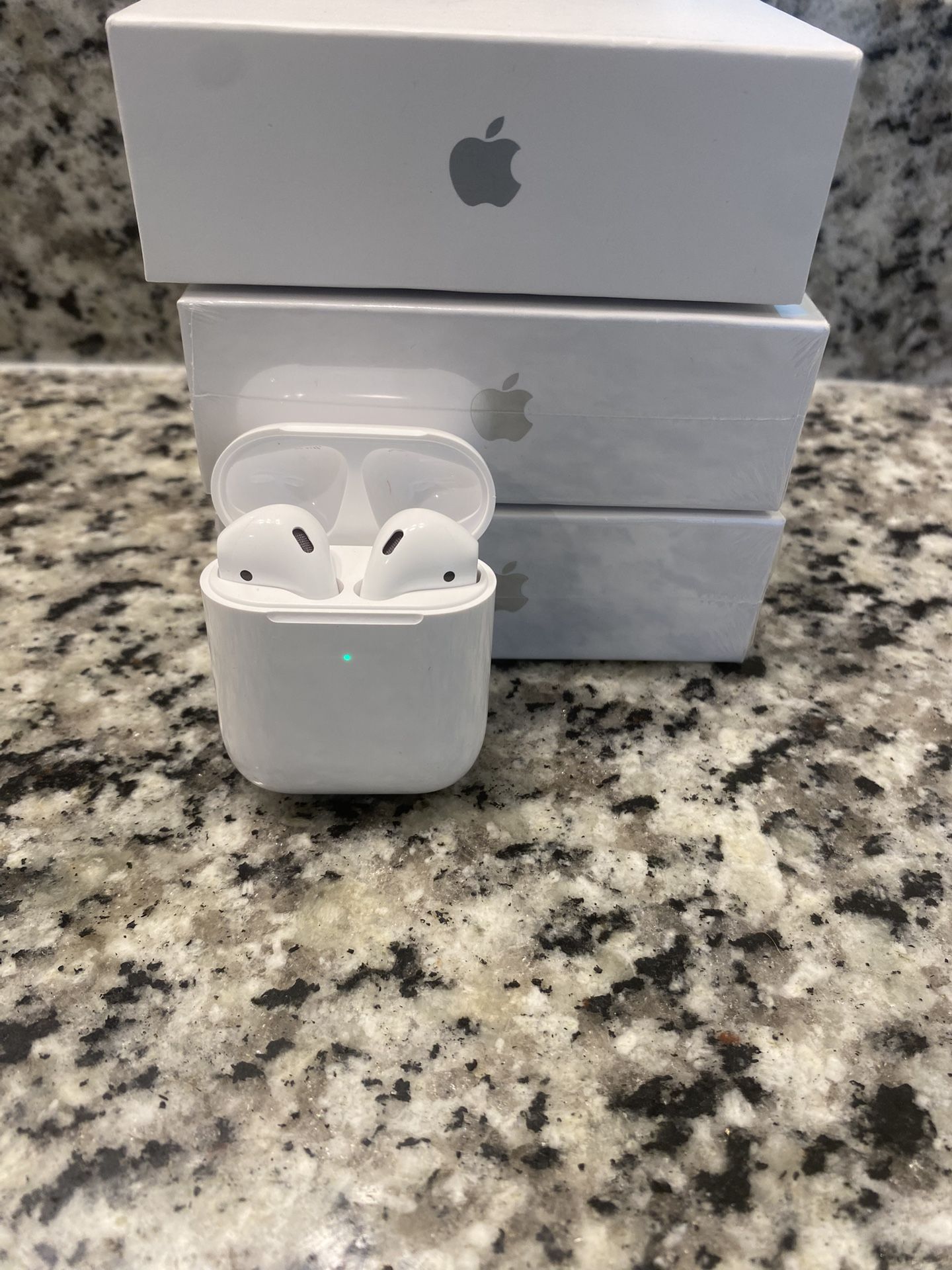 1:1 Headphones